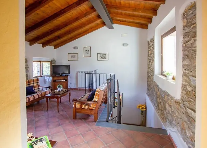 Pretola Villa *
